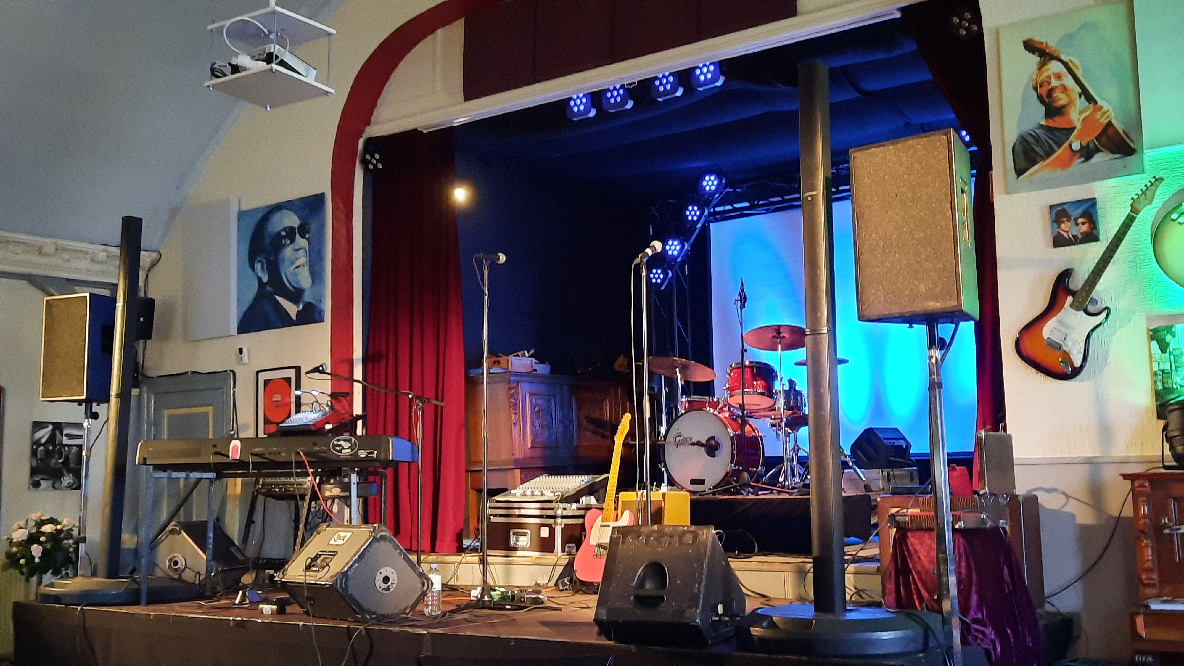 GeorgSchroeterMarcBreitfelderBand2023-04-10KulturwerkstattAukrugGermany (1).jpg